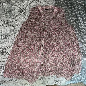 Button up sleeveless print blouse